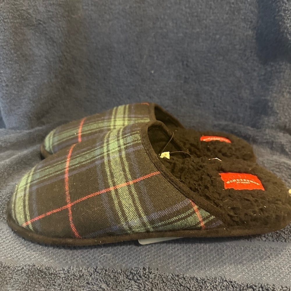 Men's Plaid Slippers Navy Blue Size Small 7 8